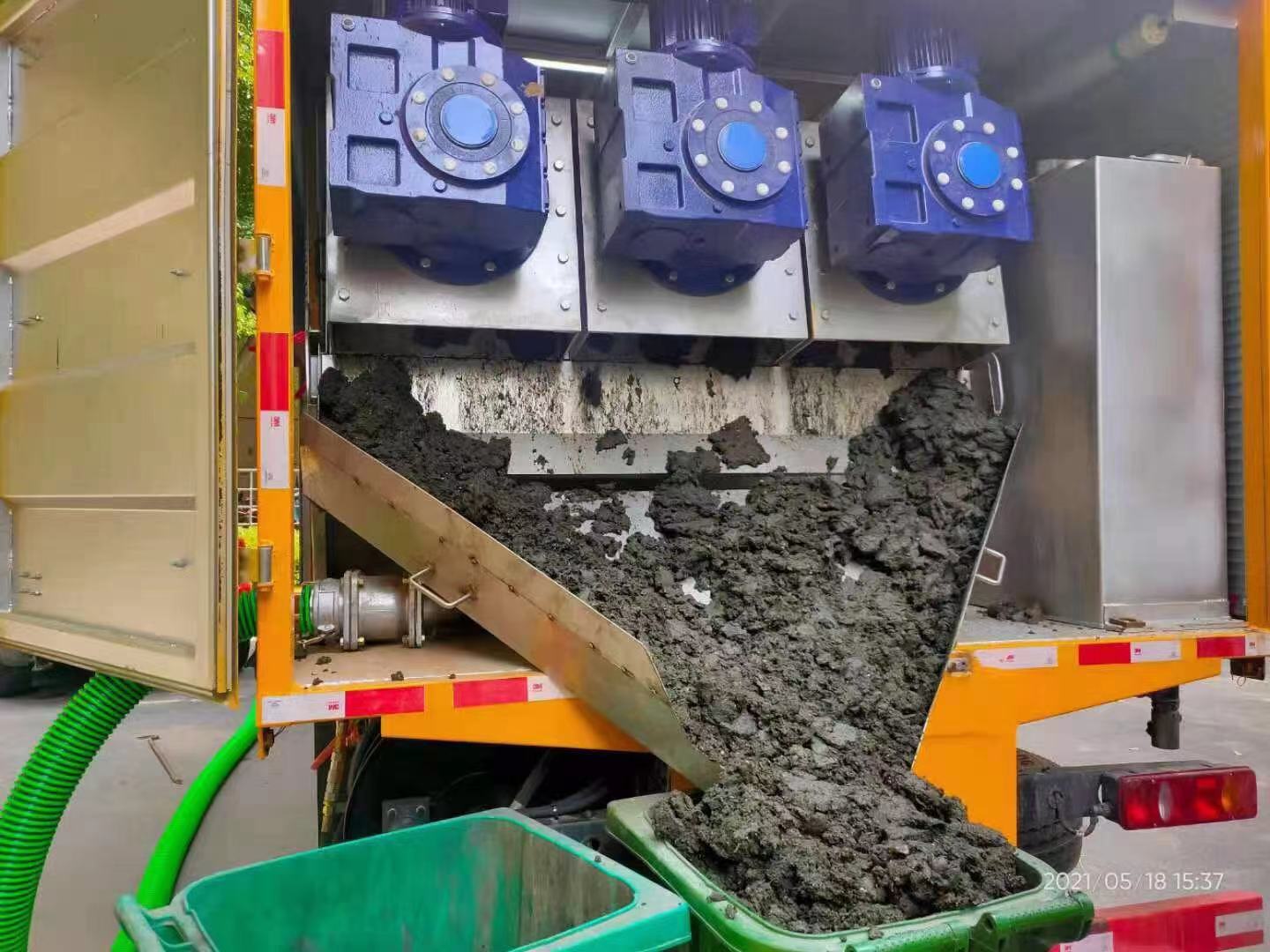 蕲春化粪池清掏城市维护站-泥浆净化干湿分离处理